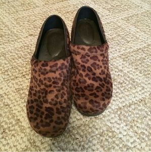 NWOB Croft and Barrow Clogs